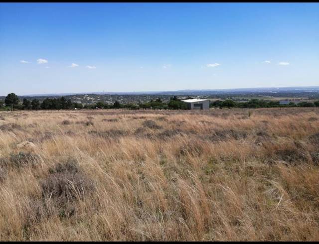 LAND FOR SALE IN BLUE HILLS
